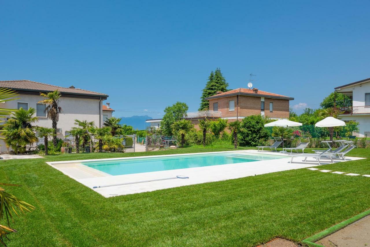 Villa Mattarana Lussuoso Appartamento Familiare Lazise Buitenkant foto